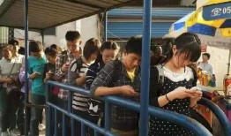 中央新闻中心爆料热线,揭秘新闻背后的故事