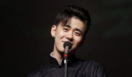 张云雷恋情爆料最新情况,最新爆料揭秘神秘女友身份