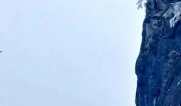 网友爆料天门山的视频大全,网友爆料视频大全，揭秘神秘山川壮丽景象